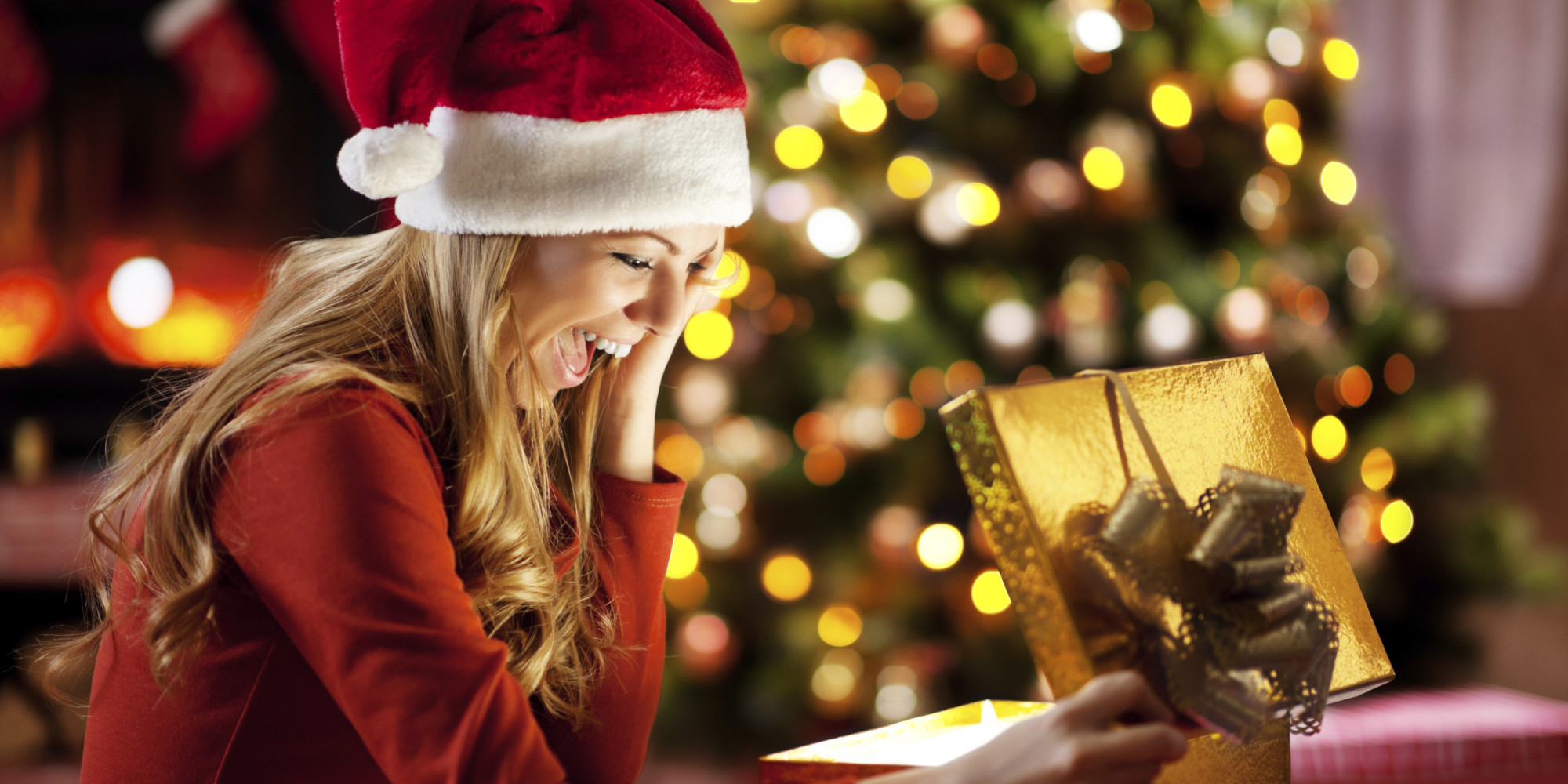 BEST THOUGHTFUL CHRISTMAS GIFTS IDEAS FOR YOUR NEAR AND DEAR ONES