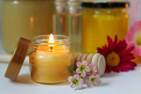Choosing a Wholesale Candle Supplier