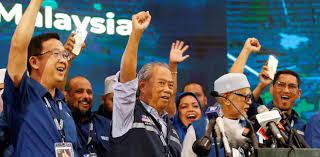 Malaysia faces hung parliament in tight election race